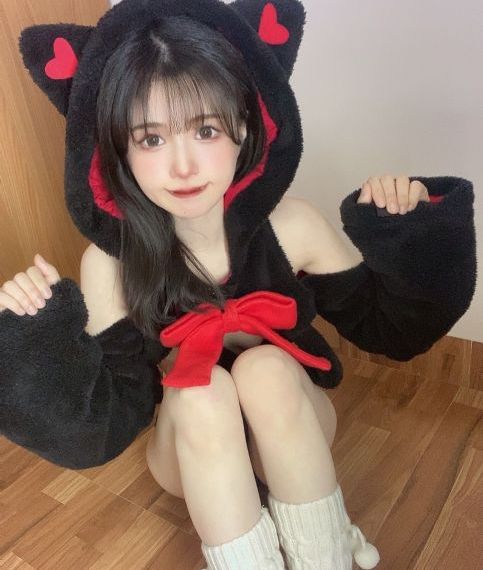 纯白轮舞曲动漫_BD韩语免费播放